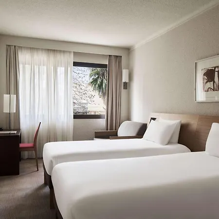 מלון Novotel