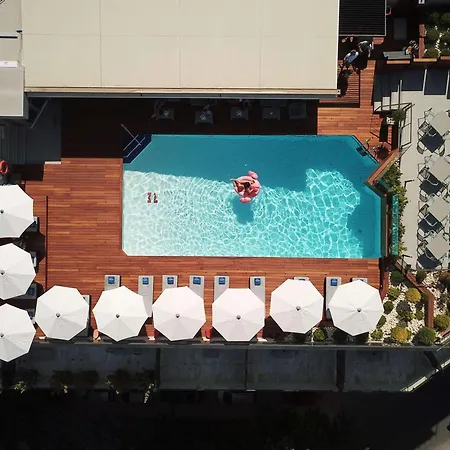 Novotel Hotel 4*